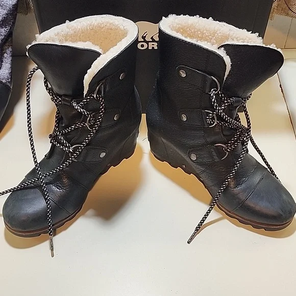 Sorel Joan of Arctic Wedge Mid Shearling Women's Size 8.5 - Picture 2 of 9